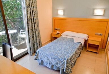 Hotel Vibra S'Estanyol Sant Antoni de Portmany Екстериор снимка